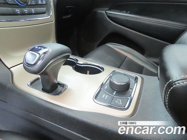 Jeep Grand Cherokee WK2, 2015 11