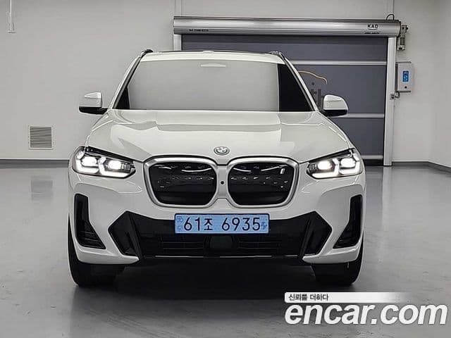 BMW iX3 M Sport, 2025 2
