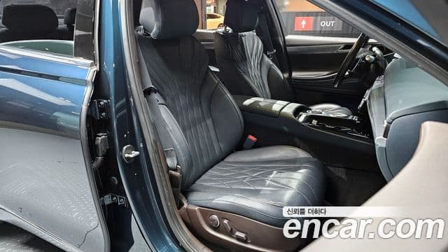 Genesis G80 (RG3) бензин 2.5 турбо AWD, 2022 10