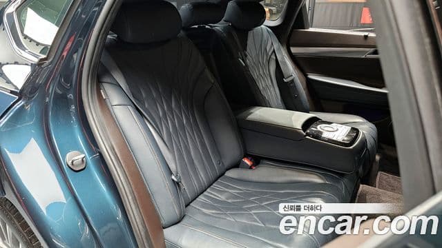 Genesis G80 (RG3) бензин 2.5 турбо AWD, 2022 12