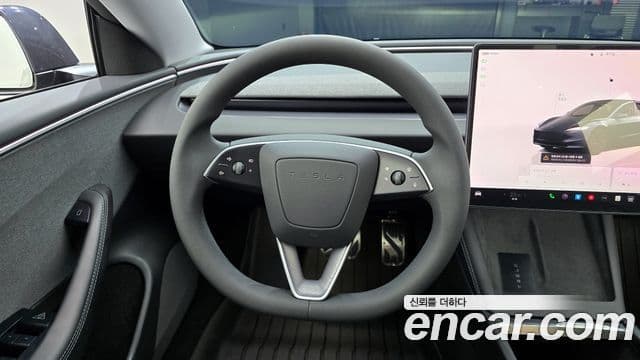 Tesla модель 3, 2025 14