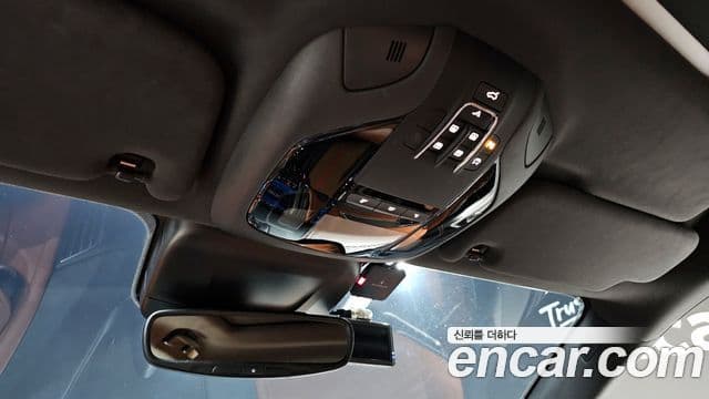 Maserati Levante, 2019 17