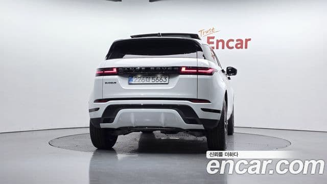 Land Rover Range Rover Evoque 2세대 P250 Dynamic SE, 2026 4