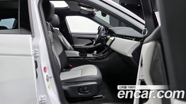 Land Rover Range Rover Evoque 2세대 P250 Dynamic SE, 2026 10
