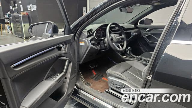 Audi Q3 (F3) 35 TDI Premium Sportback, 2022 11