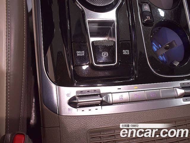 Kia Carnival 4세대 Signature, 2023 12