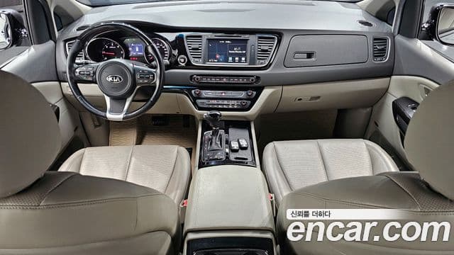 Kia All New Carnival President, 2016 7