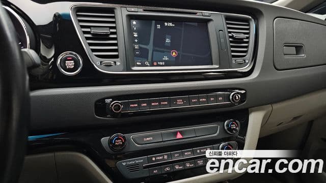 Kia All New Carnival President, 2016 17