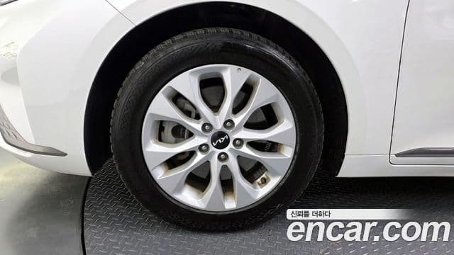 Kia K8 Trendy(арендный автомобиль), 2022 все фото