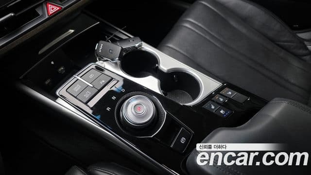 Kia K8 Trendy(арендный автомобиль), 2022 9