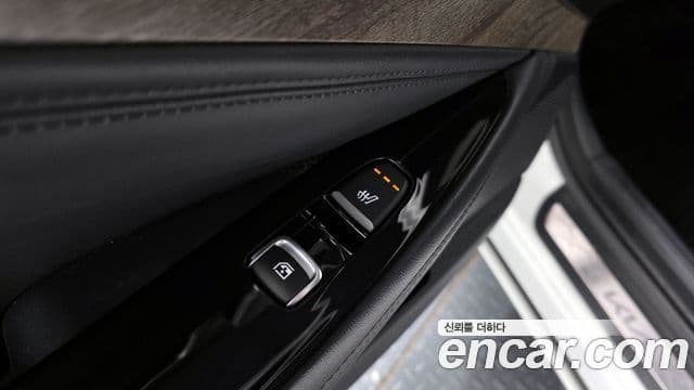 Kia K8 Trendy(арендный автомобиль), 2022 17