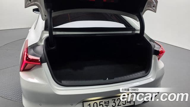 Kia K8 Trendy(арендный автомобиль), 2022 20