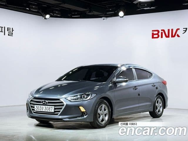 Hyundai Avante AD 1.6 e-VGT Smart, 2018 1