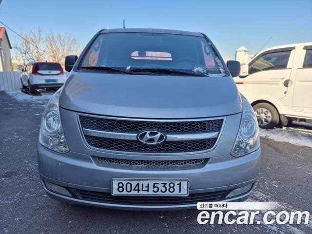 Hyundai Grand Starex CVX Luxury, 2012 1
