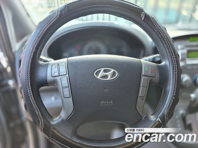 Hyundai Grand Starex CVX Luxury, 2012 12