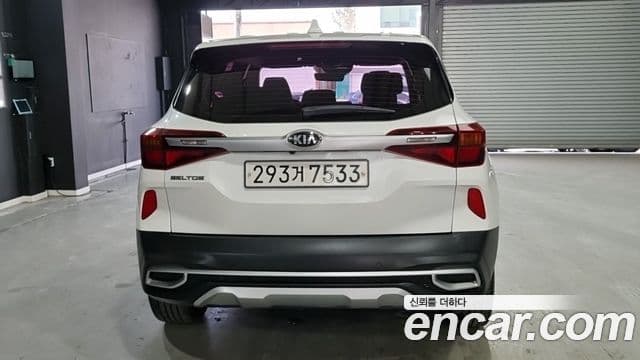 Kia Seltos Prestige, 2022 4