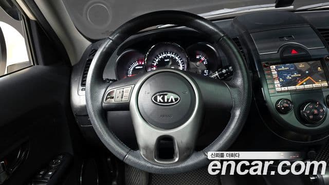 Kia Soul Safety, 2011 13