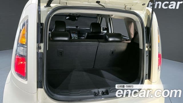 Kia Soul Safety, 2011 20