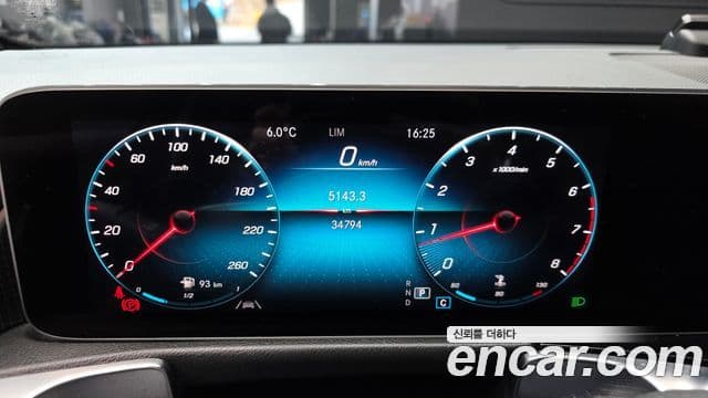 Mercedes-Benz GLB-класс X247 GLB220, 2020 8