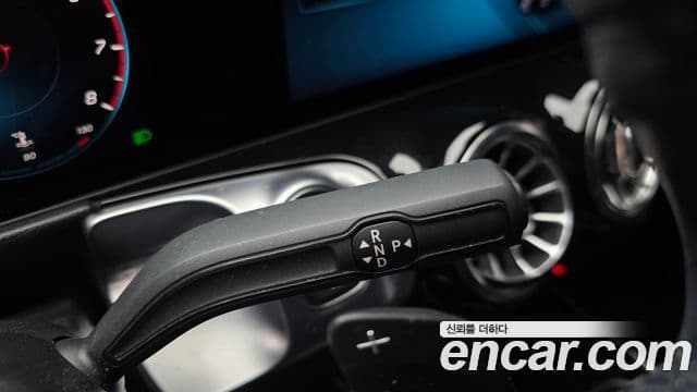 Mercedes-Benz GLB-класс X247 GLB220, 2020 9