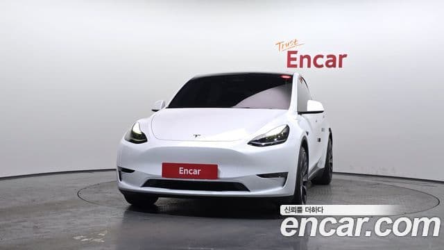 Tesla модель Y performance AWD, 2024 3