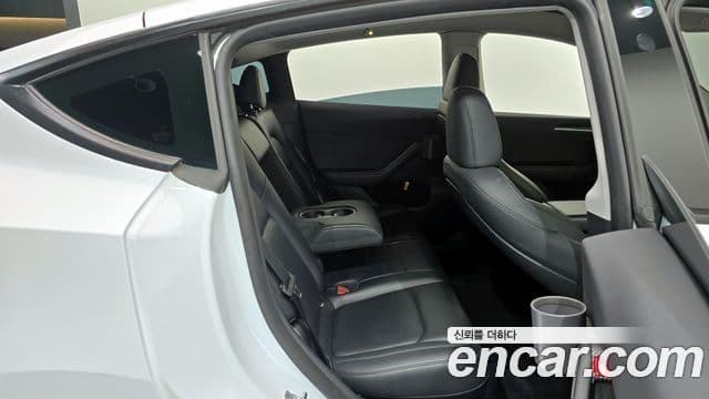 Tesla модель Y performance AWD, 2024 12