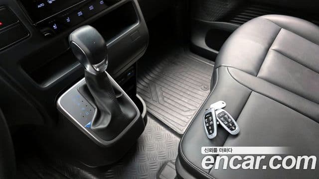 Hyundai Staria Modern, 2022 9