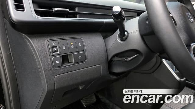 Hyundai Staria Modern, 2022 16