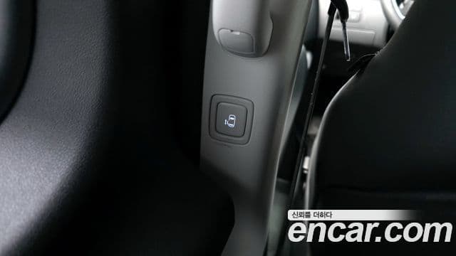 Hyundai Staria Modern, 2022 17