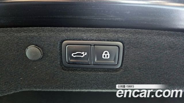 Kia The / новый New K5 гибрид 3세대 Signature, 2024 18