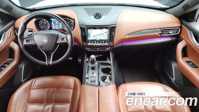 Maserati Levante 3.0 AWD Sport, 2017 7