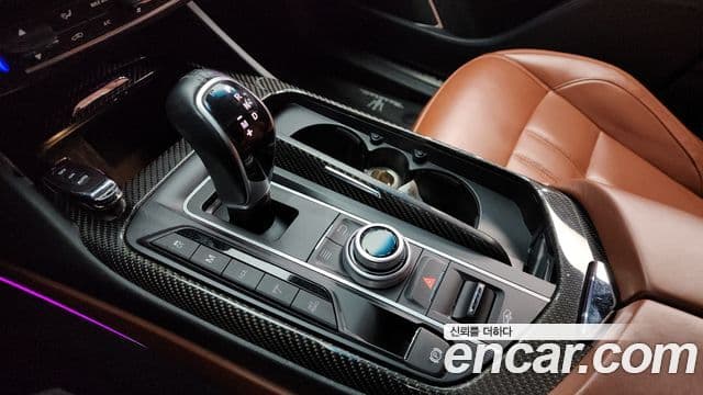 Maserati Levante 3.0 AWD Sport, 2017 9