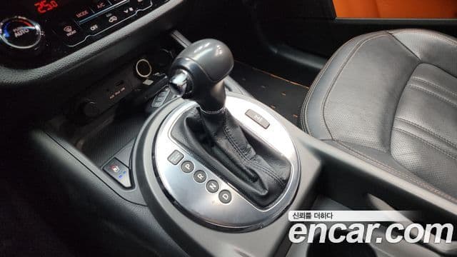 Kia Sportage R бензин турбо GDI 4WD Limited, 2012 9