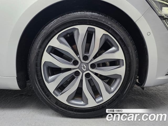 Renault Korea(Samsung) SM6 2.0 LPe RE (для людей с инвалидностью), 2016 все фото