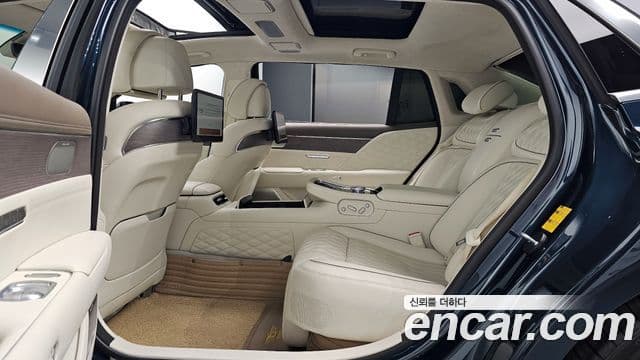 Genesis G90 (RS4) бензин 3.5 турбо e-S/C AWD LWB, 2022 12