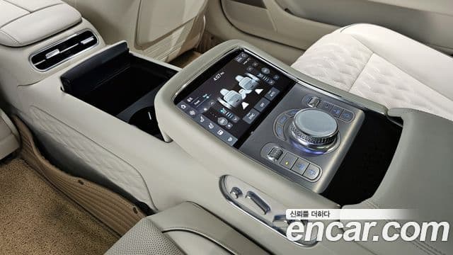 Genesis G90 (RS4) бензин 3.5 турбо e-S/C AWD LWB, 2022 13