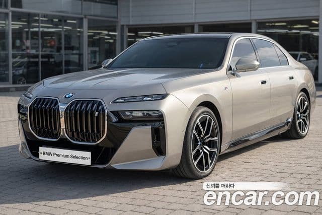 BMW i7 (G70) eDrive 50 M Sport, 2024 1