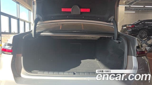 BMW i7 (G70) eDrive 50 M Sport, 2024 19