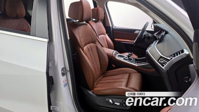 BMW X7 (G07) xDrive 40d Design Pure Excellence 6인승, 2022 12