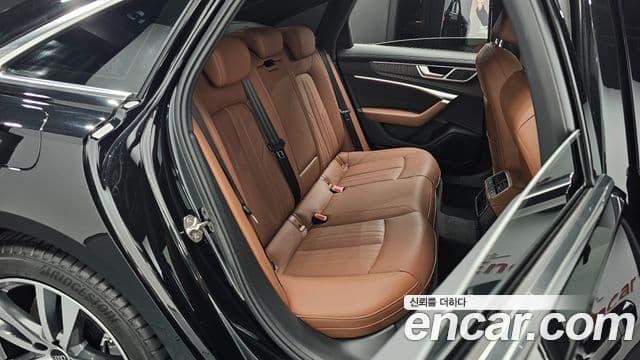 Audi A6 (C8) Premium, 2023 12