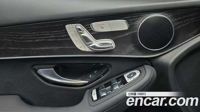 Mercedes-Benz GLC-класс X253 GLC300 4MATIC купе, 2019 19