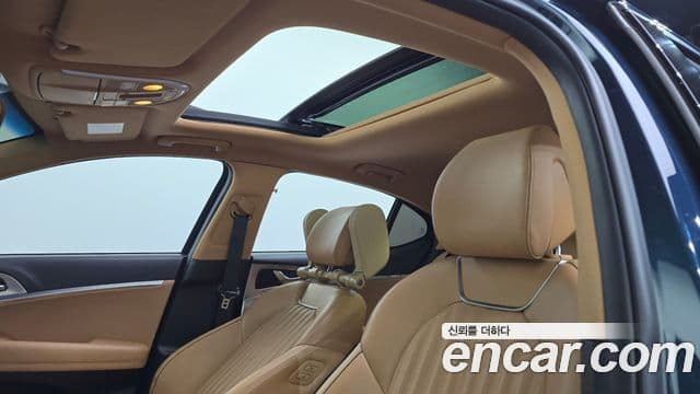 Genesis The / новый New G70, 2021 19