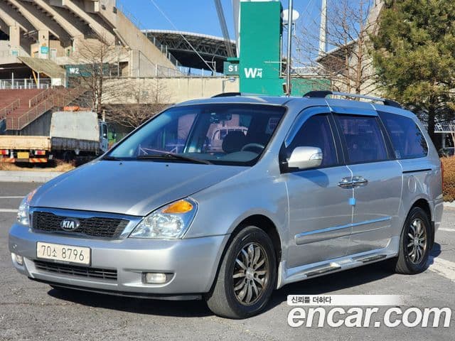 Kia Carnival R President, 2013 2