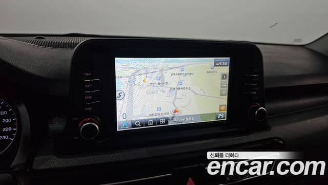 Kia Seltos Trendy, 2020 17