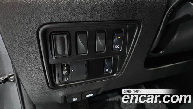 Renault Korea(Samsung) The / новый New QM6 2.0 LPe LE Signature 2WD, 2022 17