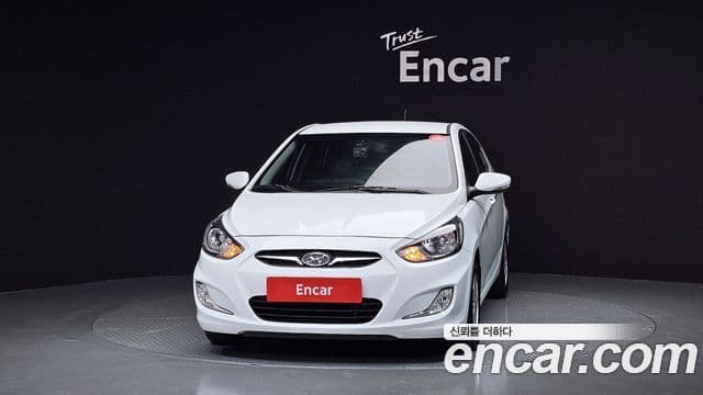 Hyundai Accent(новый кузов / новое поколение) Premier, 2012 3