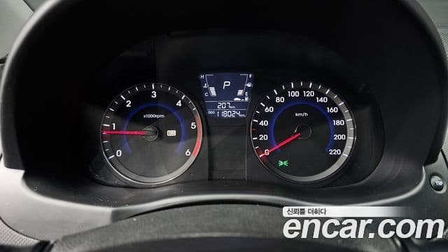 Hyundai Accent(новый кузов / новое поколение) Premier, 2012 8