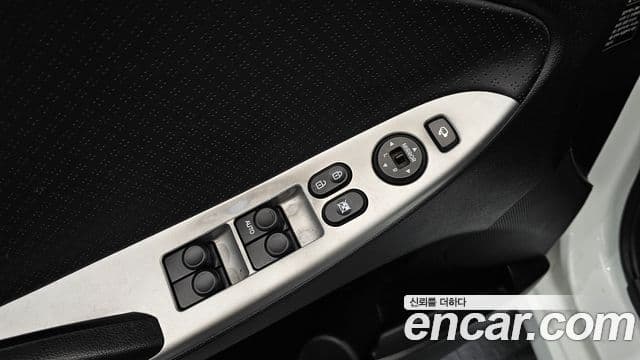 Hyundai Accent(новый кузов / новое поколение) Premier, 2012 15