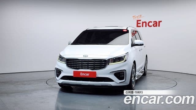 Kia The / новый New Carnival Noblesse, 2019 3