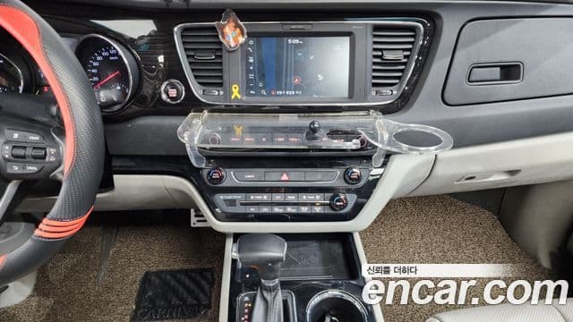 Kia The / новый New Carnival Noblesse, 2019 14